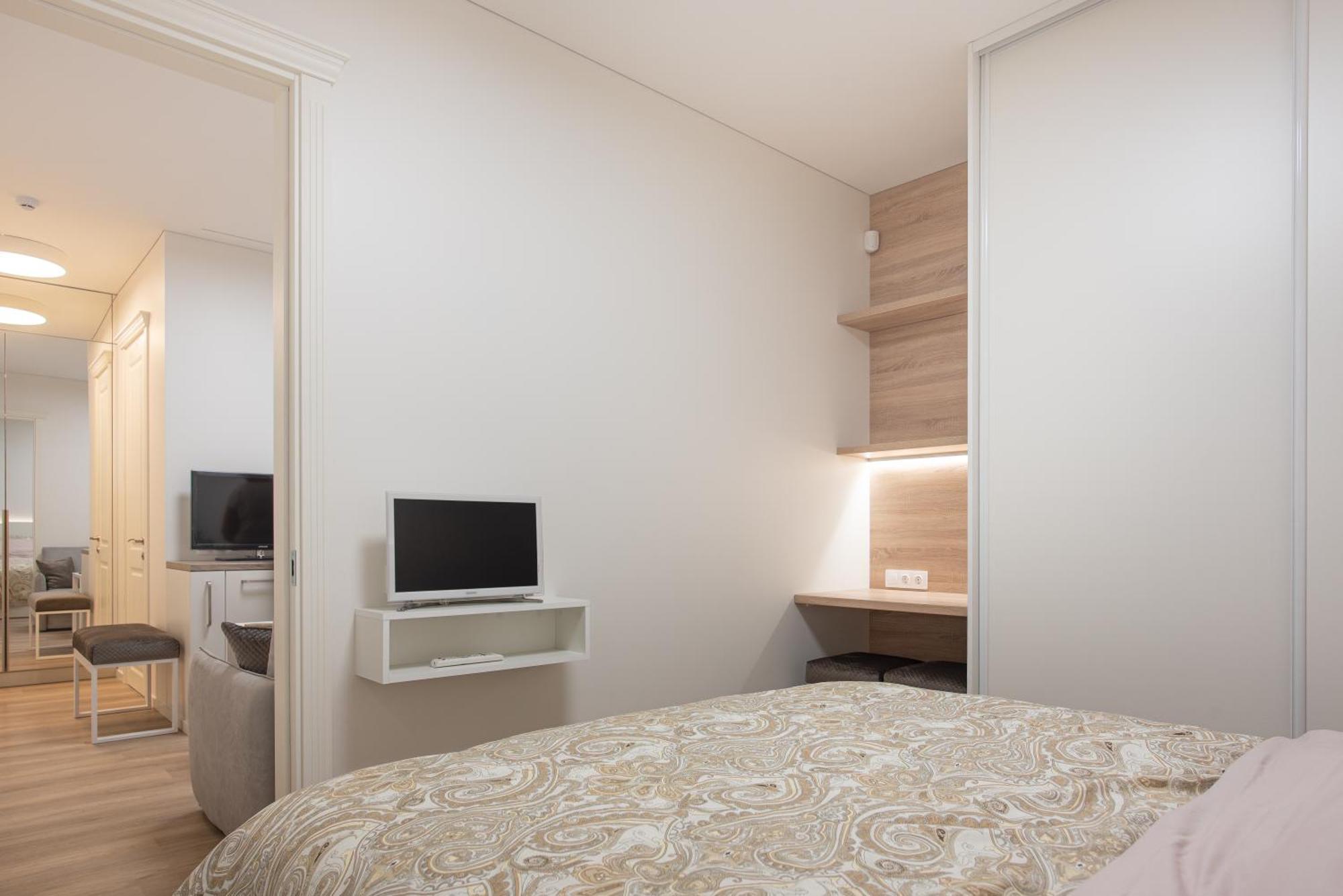 Cathedral Apartment, Perfect For Couples VNO Extérieur photo