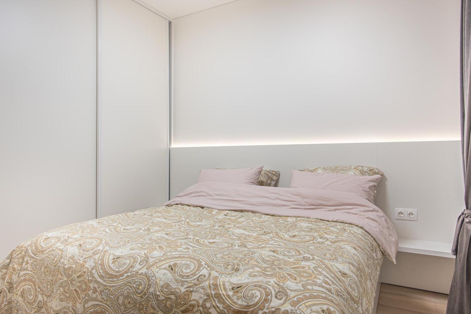 Cathedral Apartment, Perfect For Couples VNO Extérieur photo